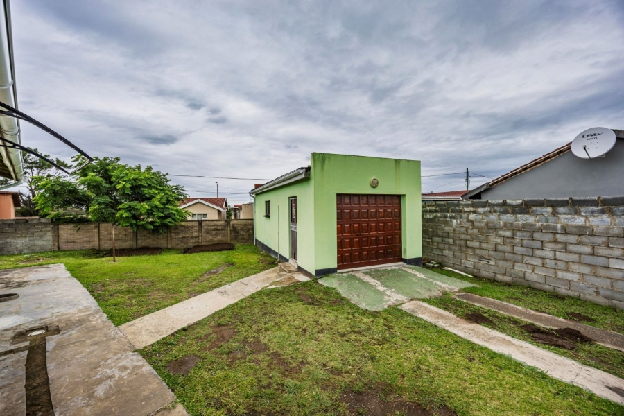 3 Bedroom Property for Sale in Sunnyridge Eastern Cape